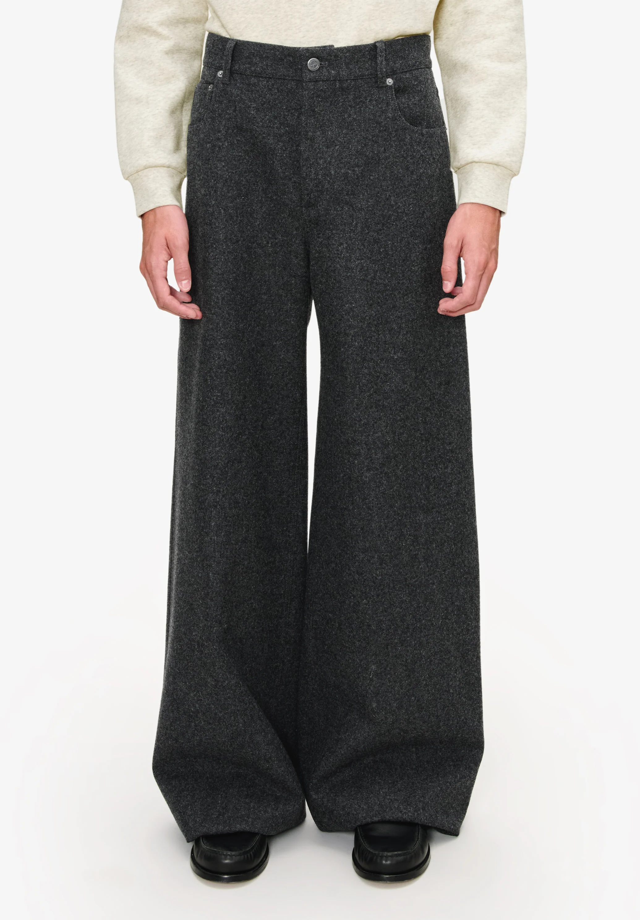 Clyde Jeans - Image 3