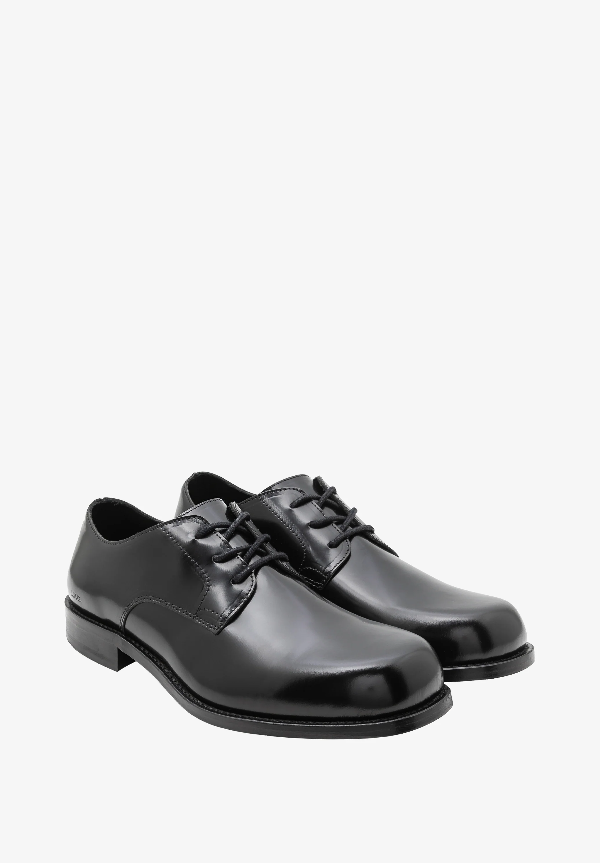 Glazed leather derbies. - Image 2