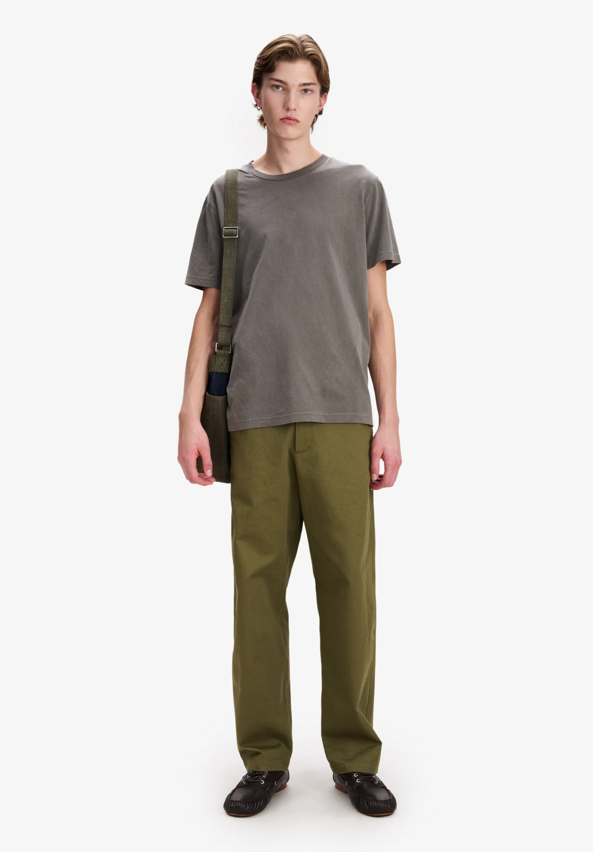 Loose khaki chinos - Image 2
