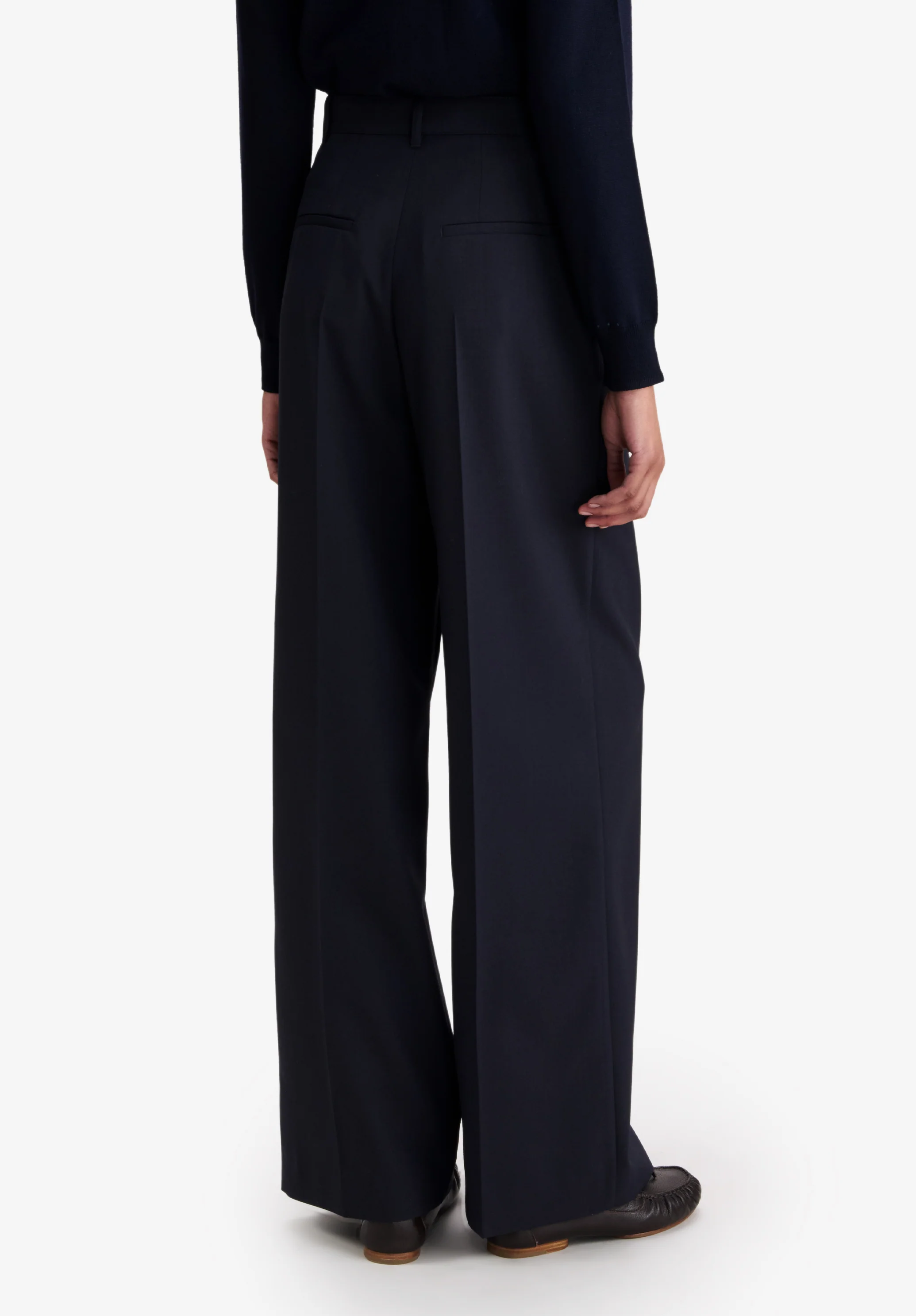 Loose navy blue organic cotton trousers - Image 5