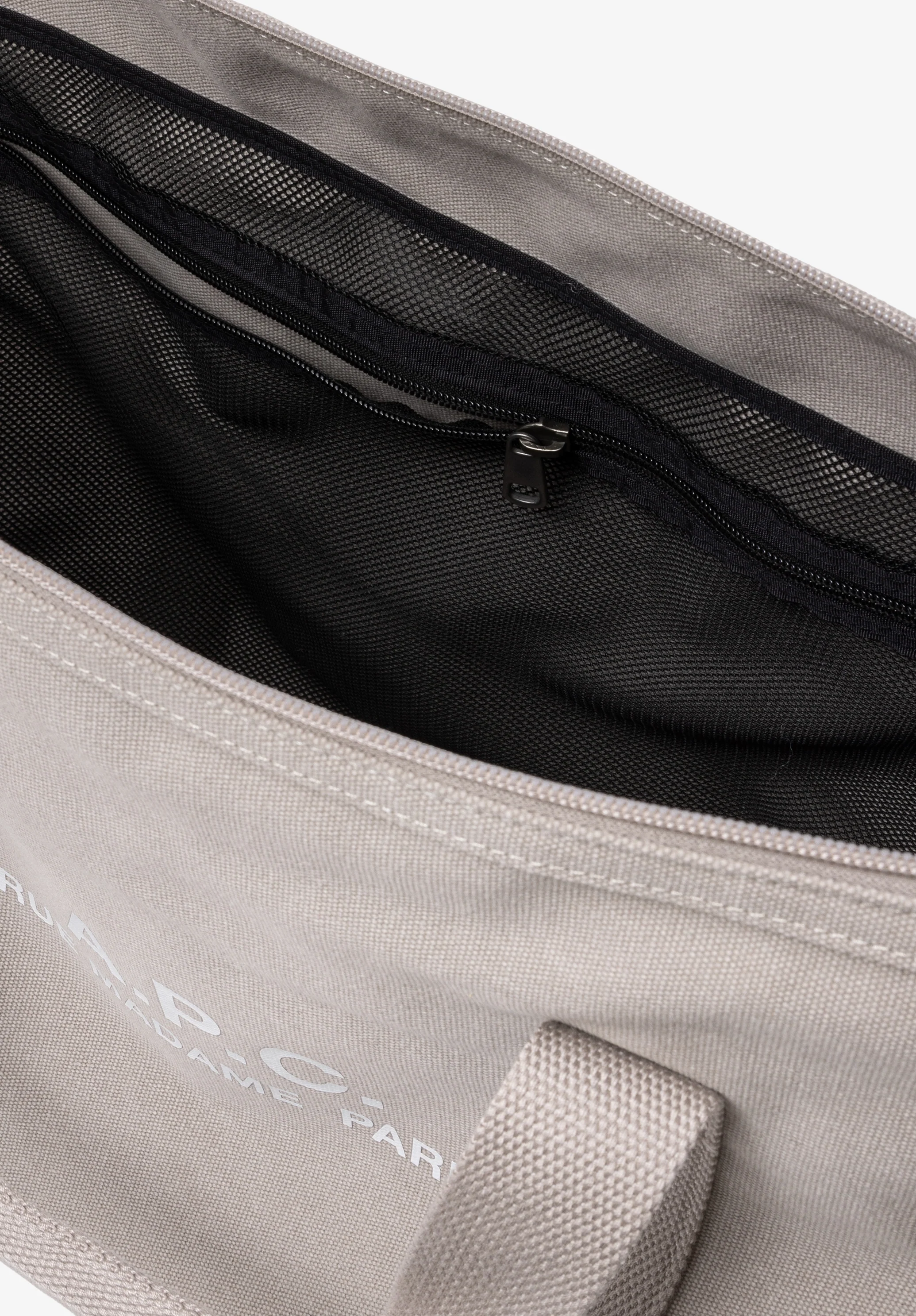 Recuperation gym bag - Image 5