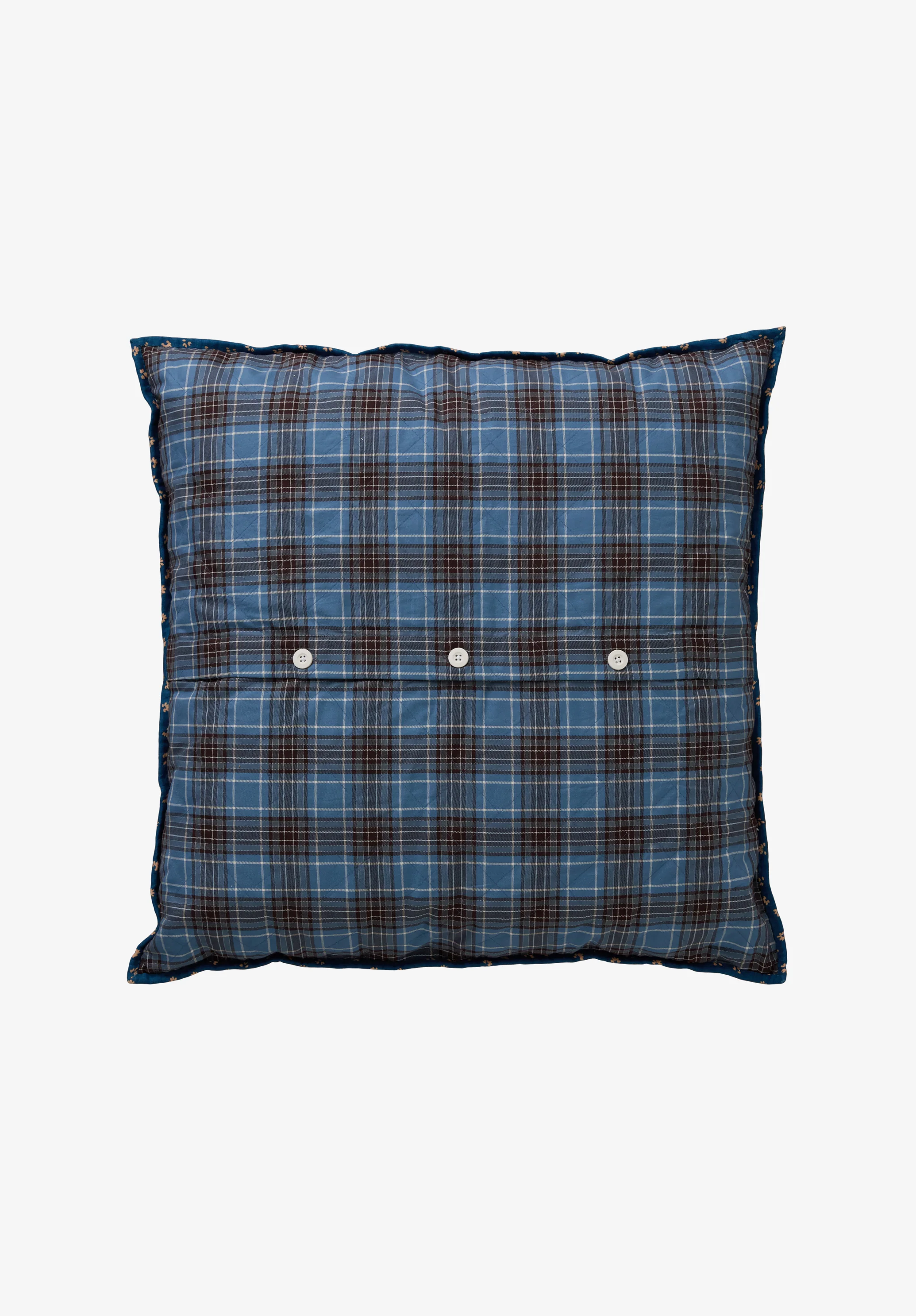 The Quiet One quilt cushion - Image 2